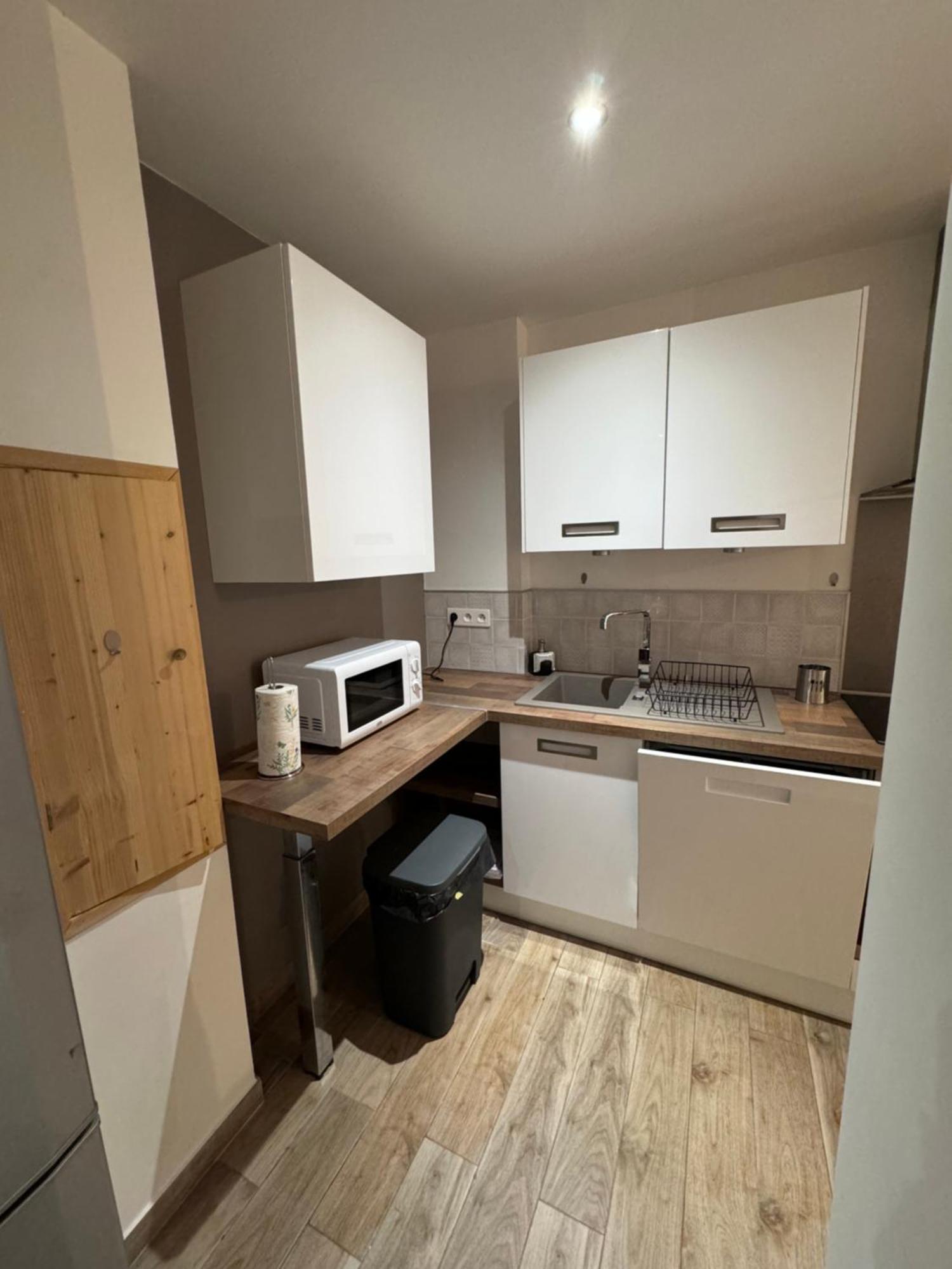 Appartement Avec Jardin Mandelieu Zewnętrze zdjęcie